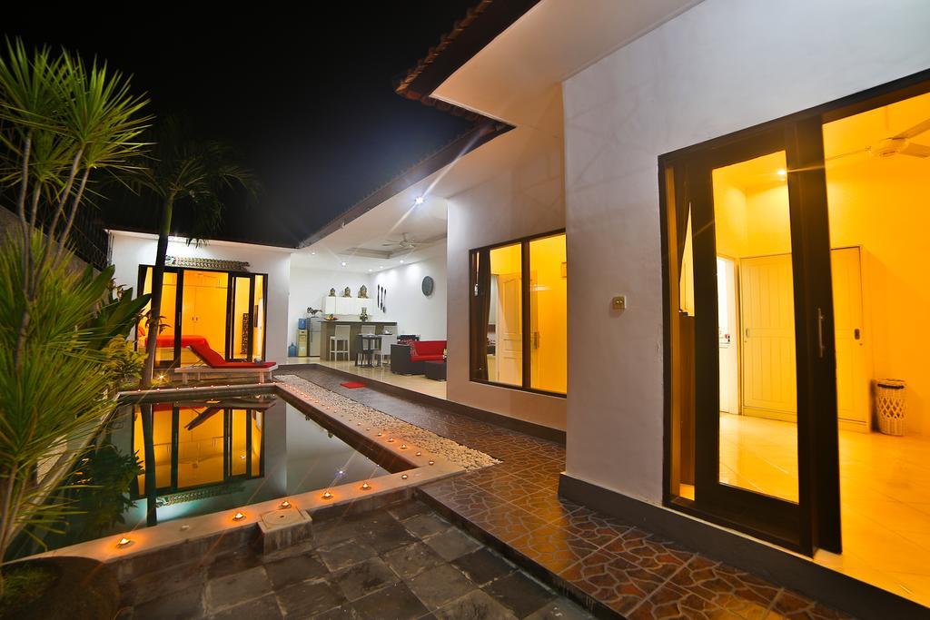 Bali Cinta Villa Seminyak Extérieur photo